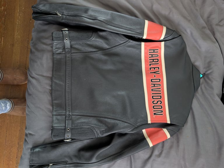 Harley Davidson leather jacket 