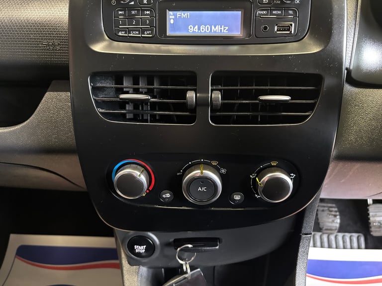 2016 Renault Clio 1.2 16V Play 5dr HATCHBACK Petrol Manual