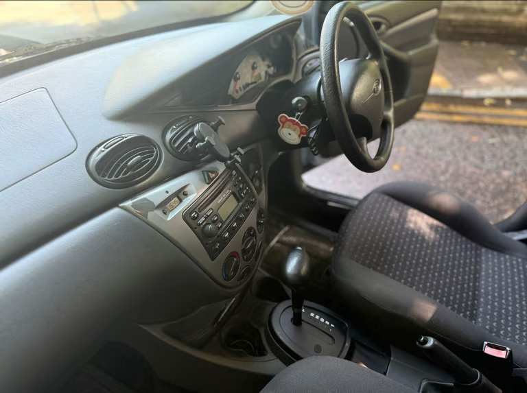 Ford, FOCUS, Hatchback, 2005, Automatic, 1596 (cc), 5 doors