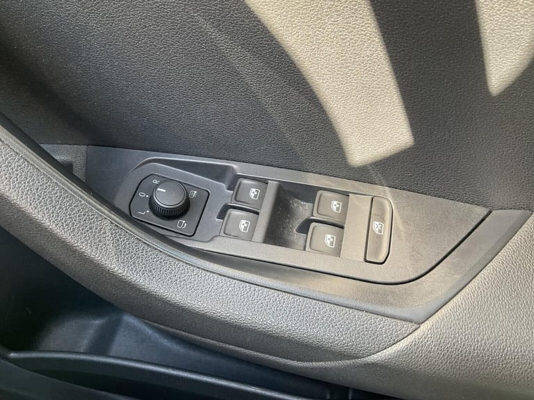 2023 Skoda Karoq 1.5 TSI SE Drive 5dr DSG ESTATE Petrol Automatic