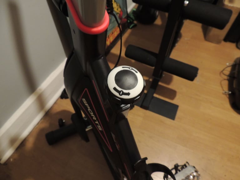 Gym Exercise Bike HOMCOM LCD Display Cardio Adjustable Resistance