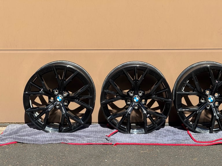 Genuine BMW 19” Wheels