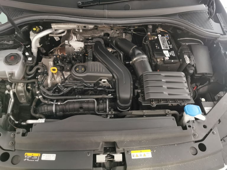 2023 Volkswagen Tiguan 1.5 TSI R-Line SUV 5dr Petrol DSG Euro 6 (s/s) (150 ps) - AUTO PARK - LED ...