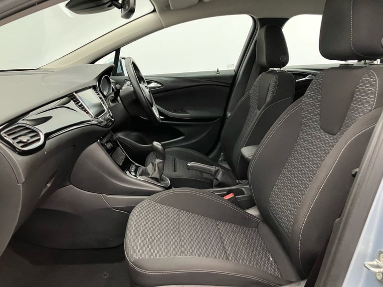 2019 Vauxhall Astra 1.6 CDTi 16V 136 SRi Nav 5dr Hatchback Manual