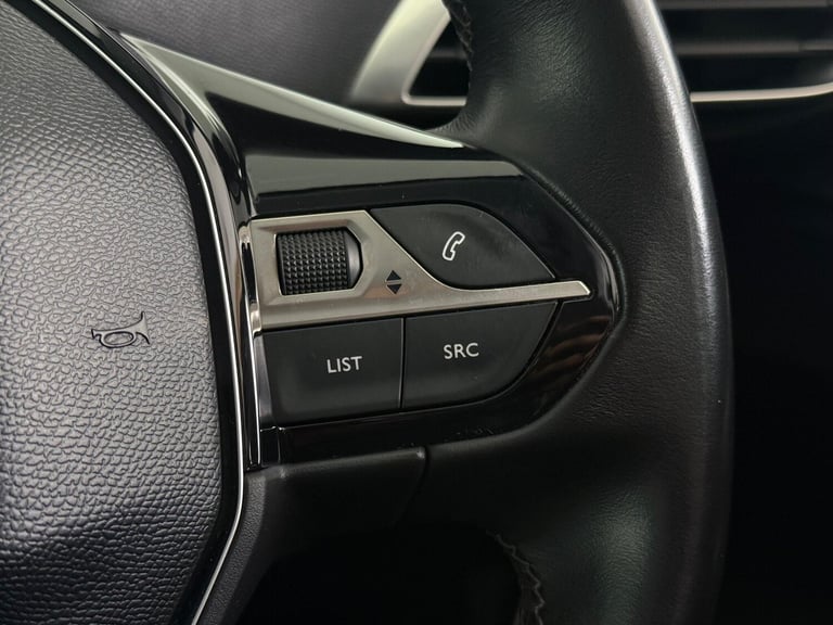 2018 Peugeot 3008 1.2 PureTech Allure Euro 6 (s/s) 5dr HATCHBACK Petrol Manual