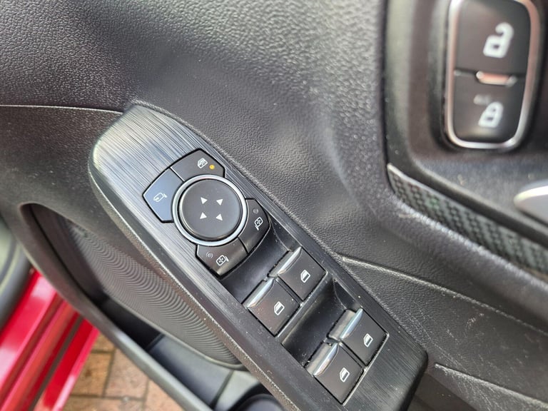 2022 Ford Kuga 2.5 EcoBoost Duratec 14.4kWh ST-Line X CVT Euro 6 (s/s) 5dr HATCHBACK Petrol/Elect...