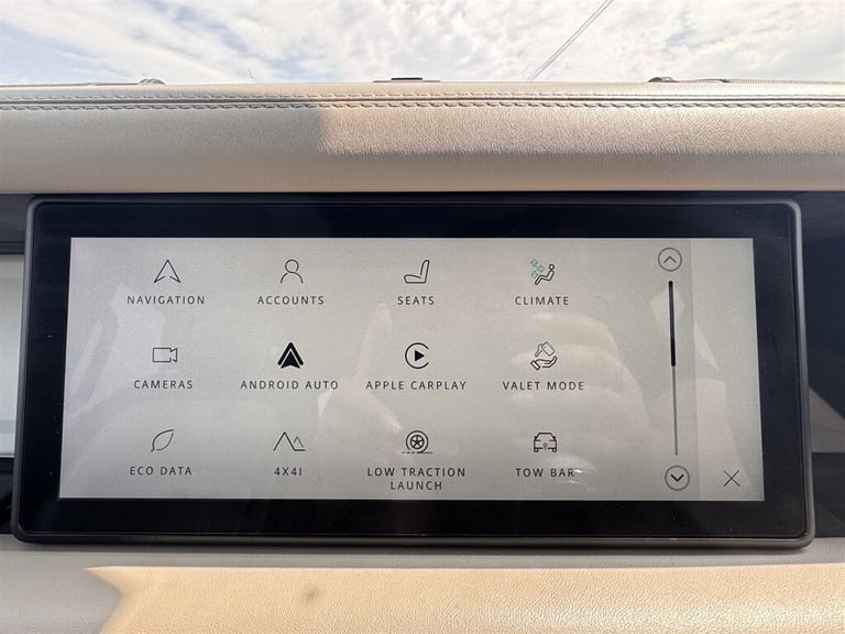 2021 Land Rover Defender 110 X-DYNAMIC HSE D300 7 SEATS WITH HAWKE CONVERSION SUV Diesel Automatic