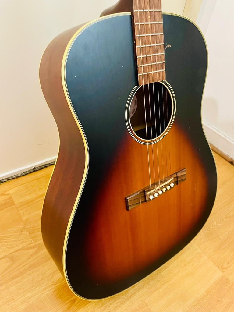 Guitar  Vintage acoustic guitar excellent condition £90 