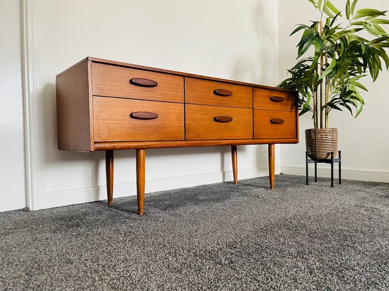 Teak Austinsuite sideboard 70s 