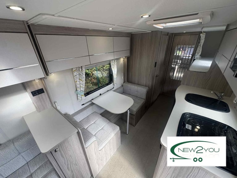 2021 Elddis Xplore 586 - 6 Berth - FIXED BUNKS Caravan - STOCK NO E168