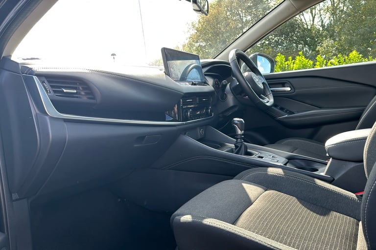  Nissan Qashqai 1.3 Dig T Mhev N Connecta Suv 5dr Petrol Hybrid Manual Euro 6