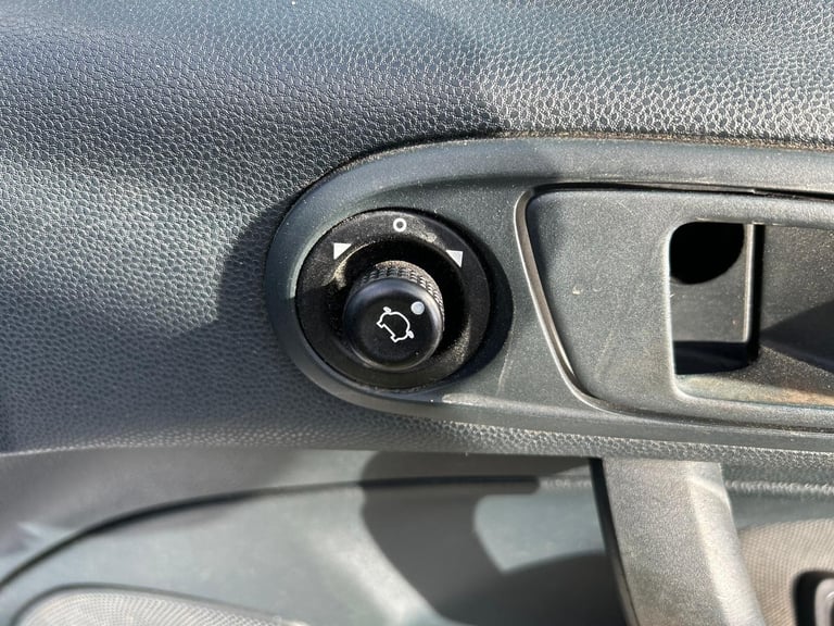 Ford Fiesta Van QUICK SALE