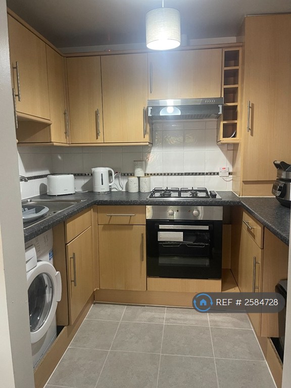 1 bedroom in Wellington Street, Kettering, NN16 (#2584728)