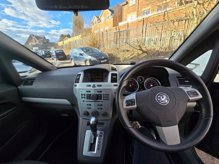 VAUXHALL ZAFIRA 1.9 CDTi SRi 2007