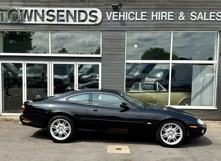 2002 Jaguar XK8 4.0 V8 Auto SALOON Petrol Automatic