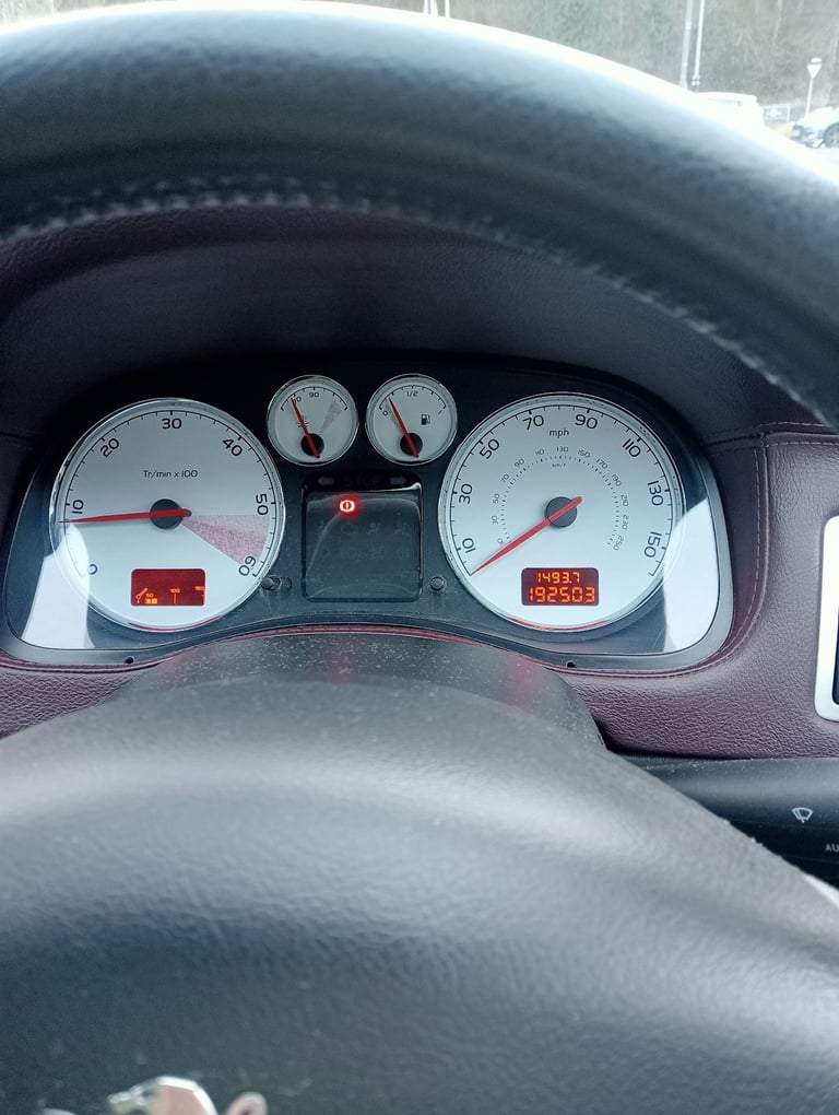 Peugeot, 307, Convertible, 2006, Manual, 1997 (cc), 2 doors