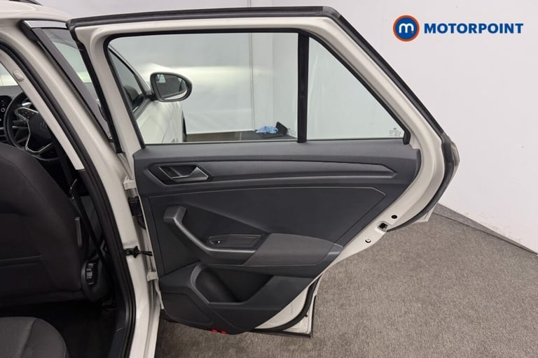 2023 Volkswagen T-Roc 1.5 TSI Life 5dr HATCHBACK PETROL Manual
