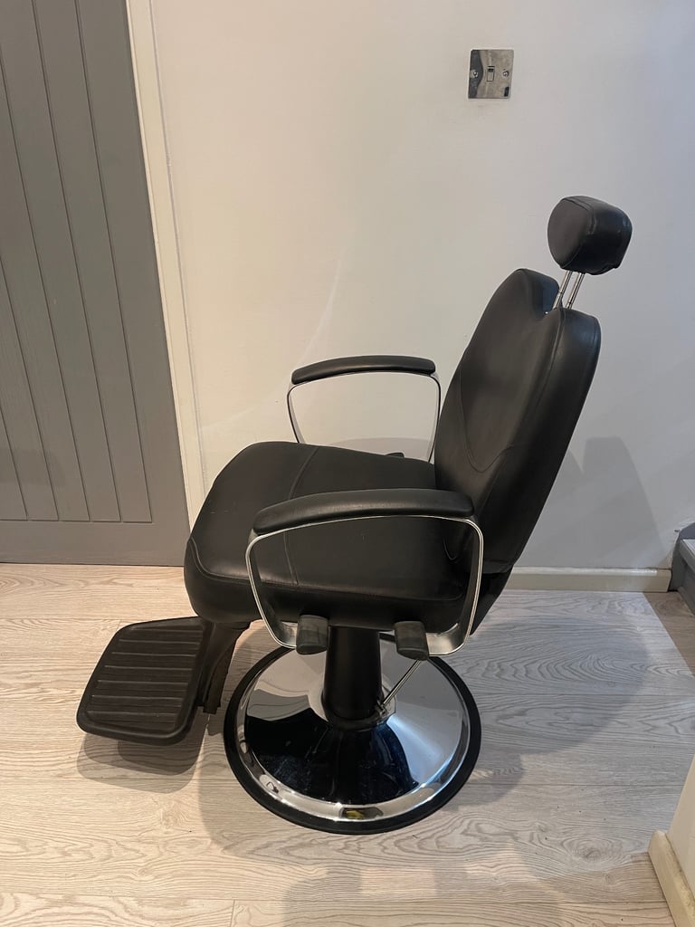 Barber Chair - Salon Chair - Black, Adjustable, 360° Spin