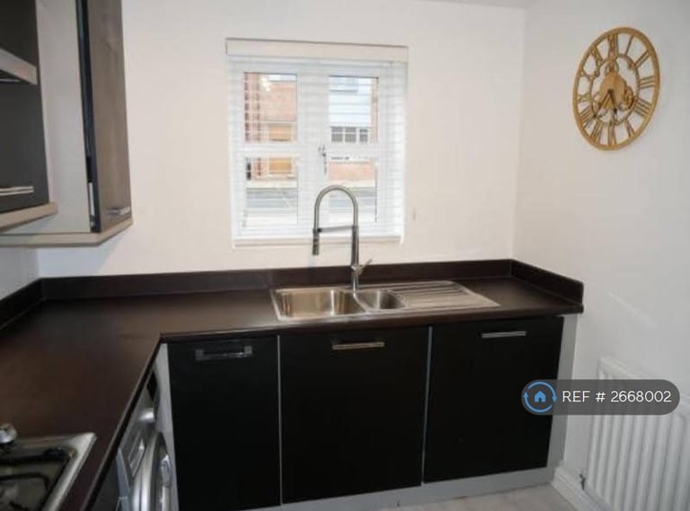 3 bedroom house in Christie Lane, Salford, M7 (3 bed) (#2668002)