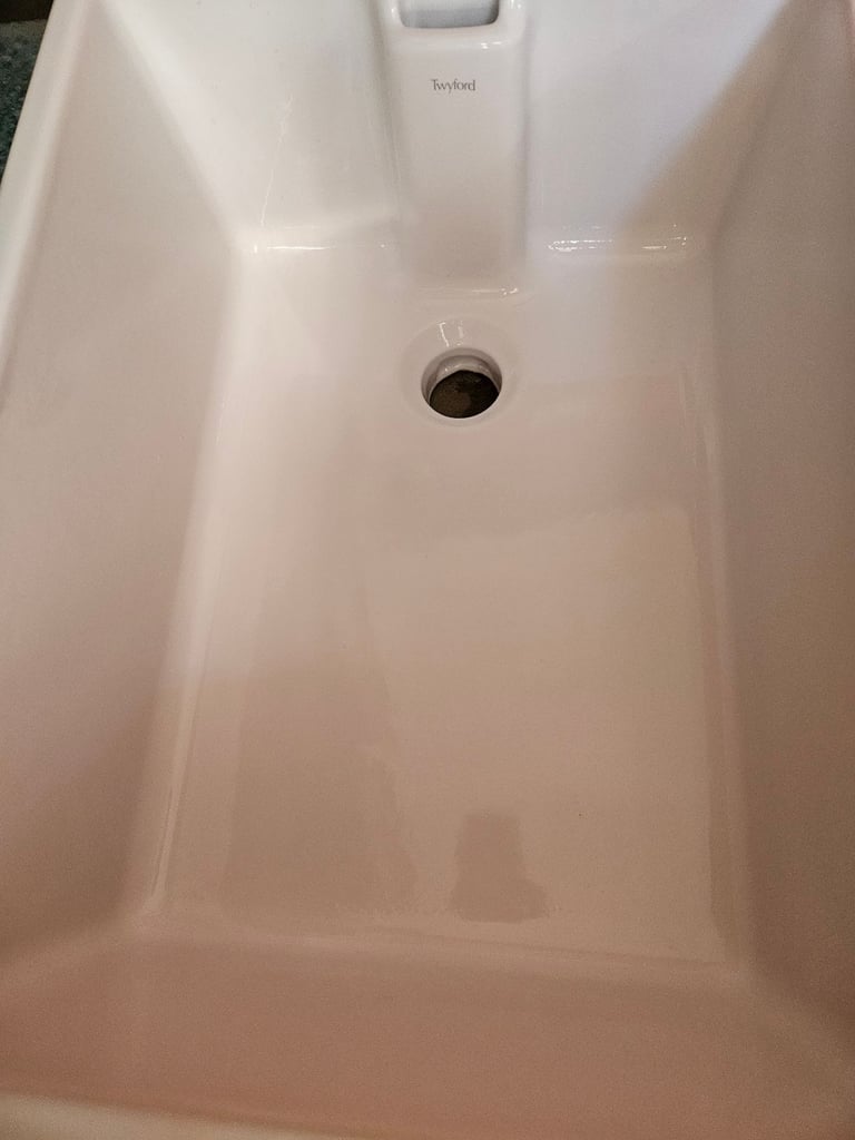 Brand new Twyford Belfast Sink for sale, sensible offers considered