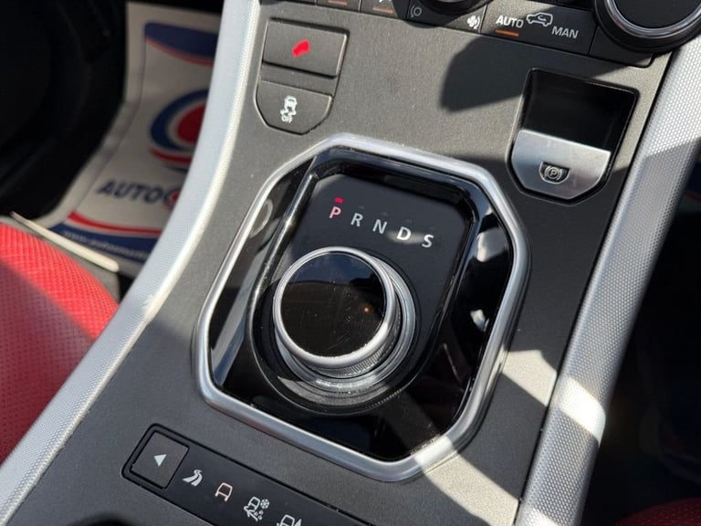 2011 61 LAND ROVER RANGE ROVER EVOQUE 2.2 SD4 DYNAMIC SUV 5DR DIESEL AUTO 4WD EU