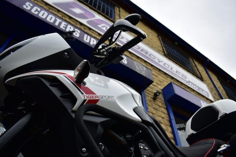 2014 14 TRIUMPH TIGER 1050 SPORT ADVENTURE (125 PS)