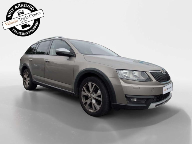 2016 Skoda Octavia 2.0 TDI Scout Estate 5dr Diesel DSG 4WD Euro 6 (s/s) (184 ps) ESTATE Diesel Au...