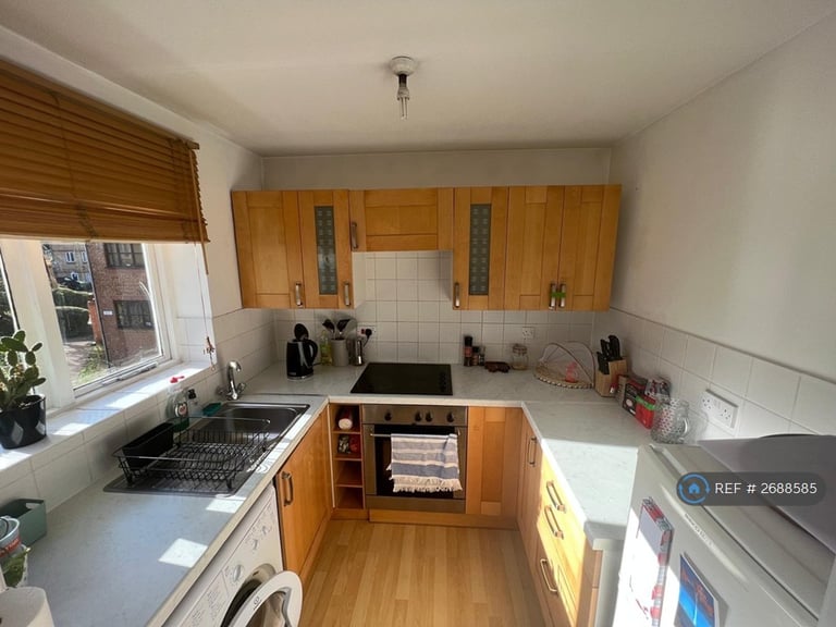Studio flat in John Williams Close, London, SE14 (#2688585)