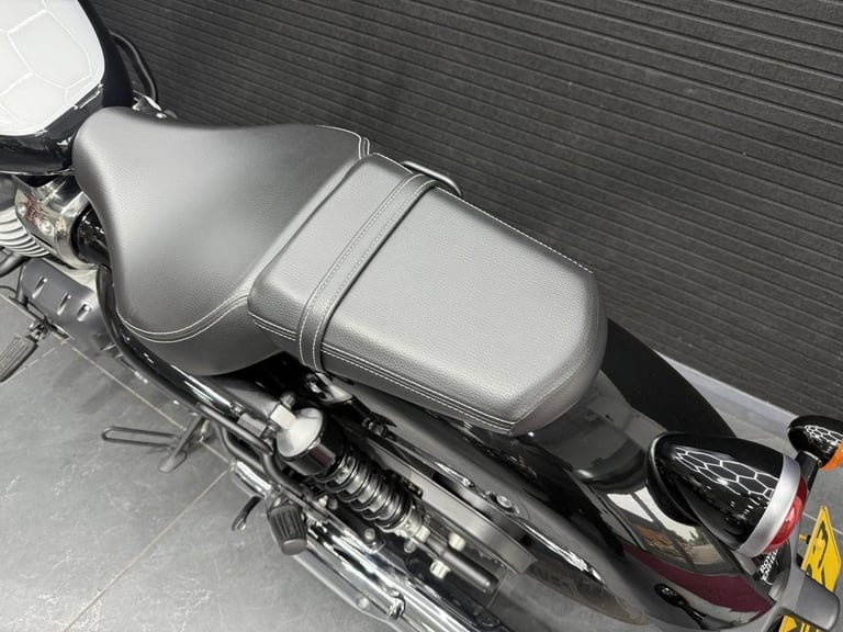 ROYAL ENFIELD SUPER METEOR 650 2023