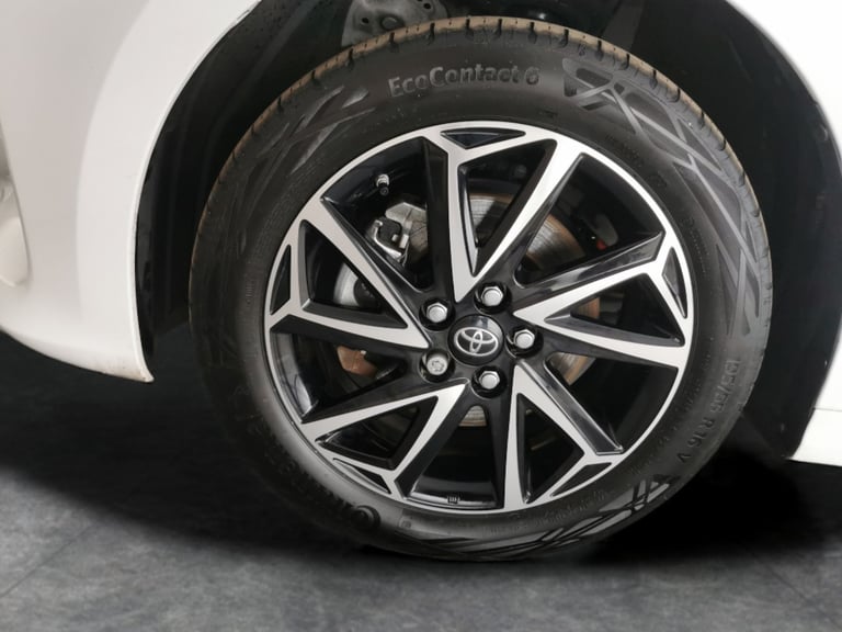 2023 Toyota Yaris 1.5 VVT-h Design Hatchback 5dr Petrol Hybrid E-CVT Euro 6 (s/s) (116 ps) -  Hat...