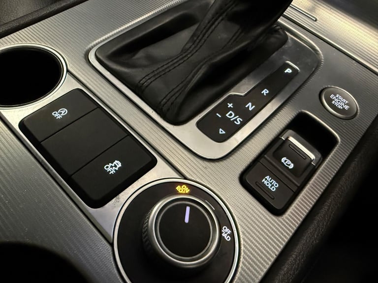 2014 Volkswagen Touareg 3.0 TDI V6 BlueMotion Tech R-Line Tiptronic 4WD Euro 6 (s/s) 5dr ESTATE D...