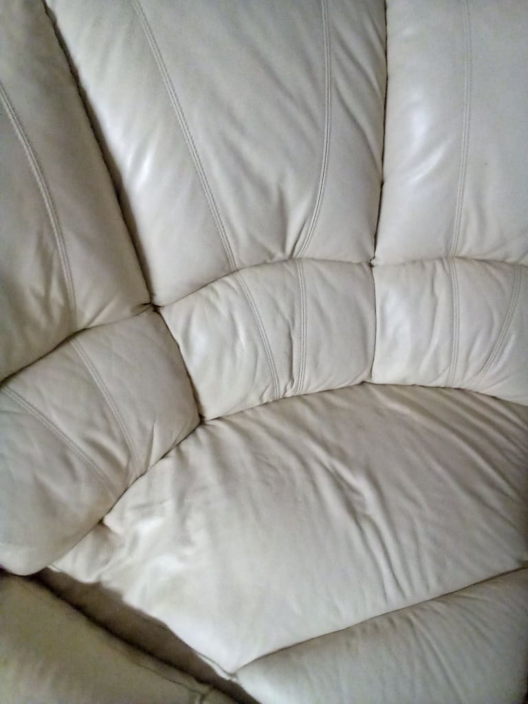 Cream leather 4 seater corner sofa 