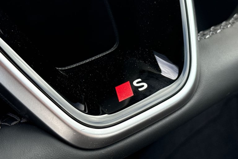 2025 Audi Q5 2.0 TDI S line S Tronic quattro Euro 6 (s/s) 5dr SUV Automatic