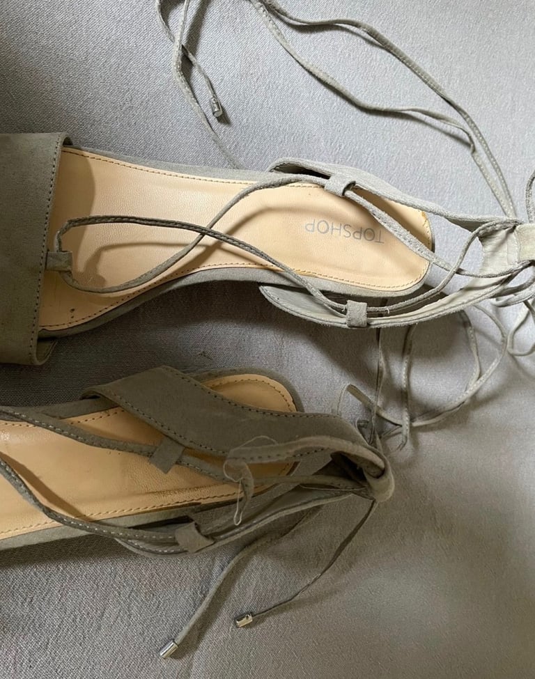 TopShop Block Heels size 6. 