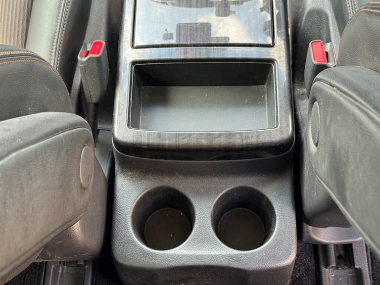 2019 Nissan Elgrand NISSAN ELGRAND HIGHWAYSTAR S 2.5L PETROL 8 SEATER 4WD AUTO, ULEZ, 69-19, FR M...