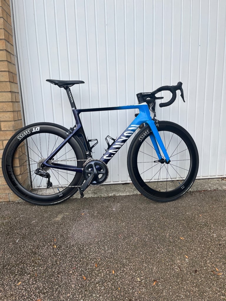 Canyon Aeroad CF SL Di2 Road bike
