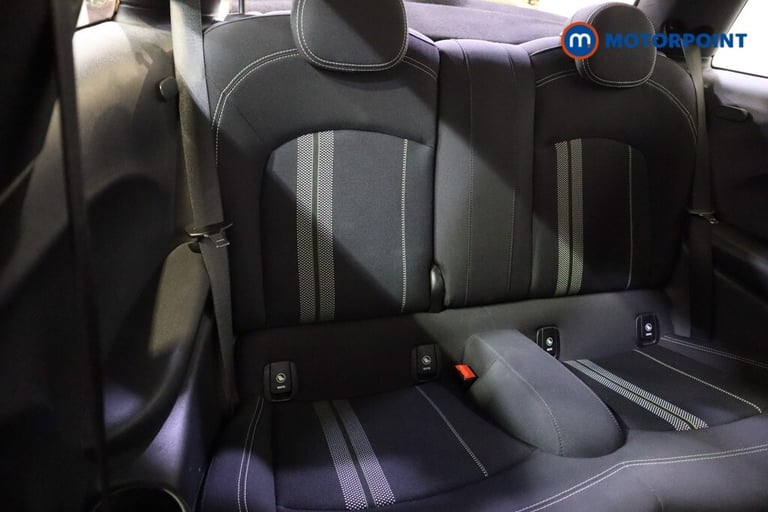 2019 MINI Hatch 1.5 Cooper Sport II 3dr [Comfort Pack] Hatchback Petrol Manual