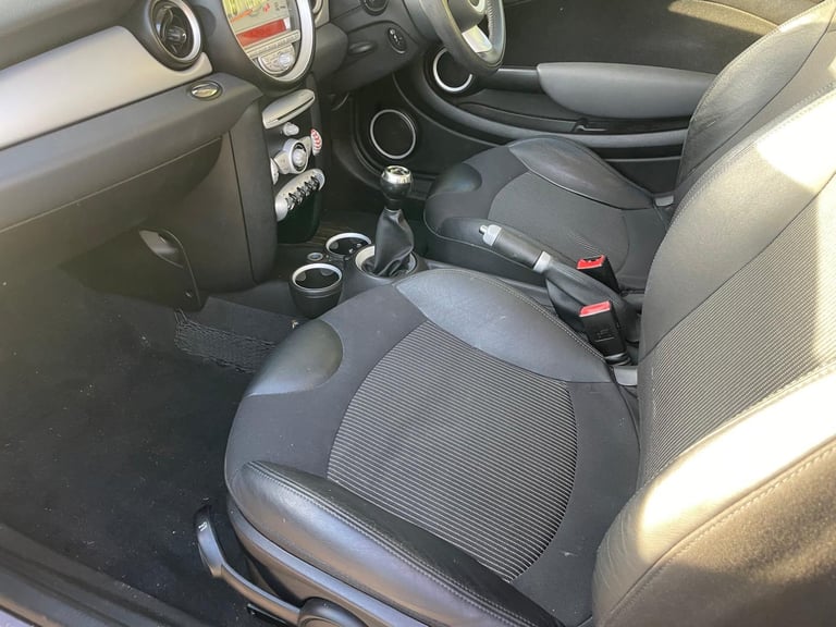 MINI COOPER 1.6 2008 REG ON CHERISHED PLATES 3 DOOR MOT JANUARY 27TH 2026 LOW INSURANCE 50+MPG