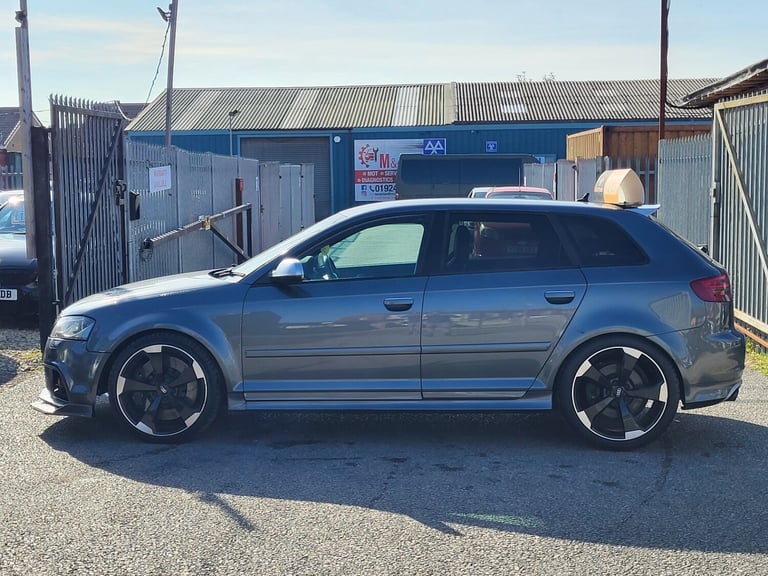 2011 Audi RS3 2.5T FSI RS3 Quattro 5dr S Tronic TOP SPEC HATCHBACK Petrol Automatic