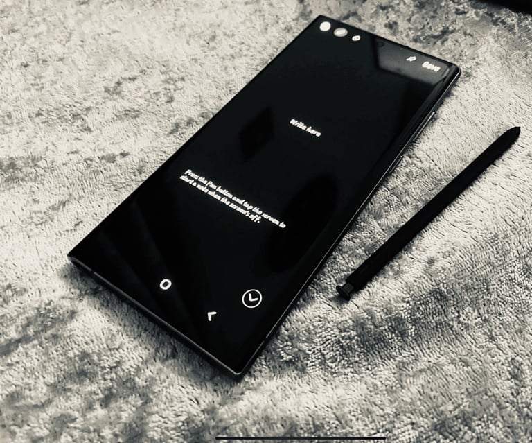 image for Samsung galaxy S22 Ultra 128GB dual sim green unlocked excellent condition  