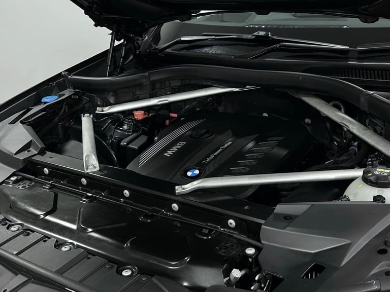 2019 (69) BMW X5 30d M Sport xDrive 3.0 Auto xDrive [Tech/Plus Pack] ( 265 bhp )