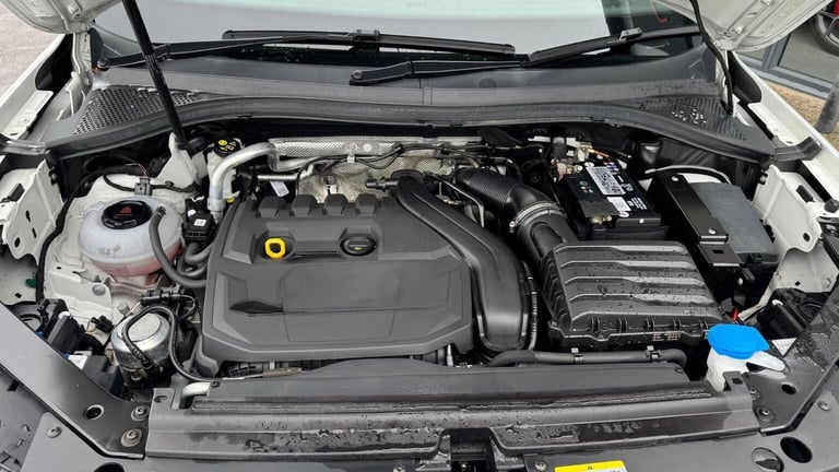 VOLKSWAGEN TIGUAN 1.5 TSI Active Euro 6 (s/s) 5dr 2022