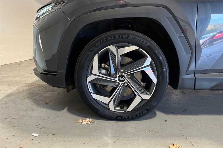 2023 Hyundai TUCSON 1.6 h T-GDi 13.8kWh Premium SUV 5dr Petrol Plug-in Hybrid Auto 4WD Euro 6 ( S...