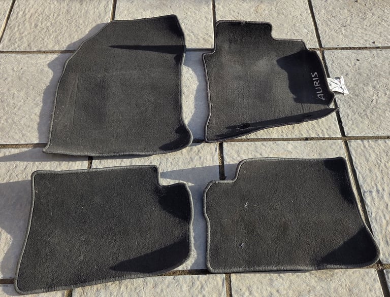 image for Genuine Toyota Auris Car Matt set