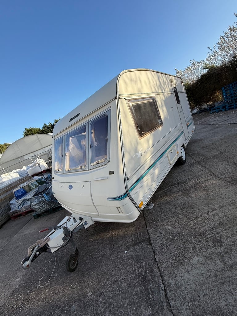 Bailey caravan  Ranger 450/2 lightweight 