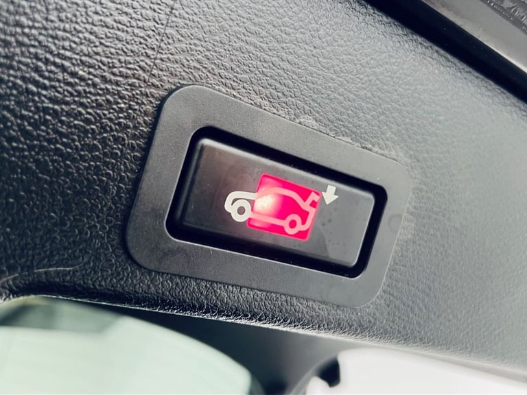 BMW X6 3.0 M50D SUV DIESEL AUTO XDRIVE 381 PS DIESEL BLACK 4X4 4WD 2013