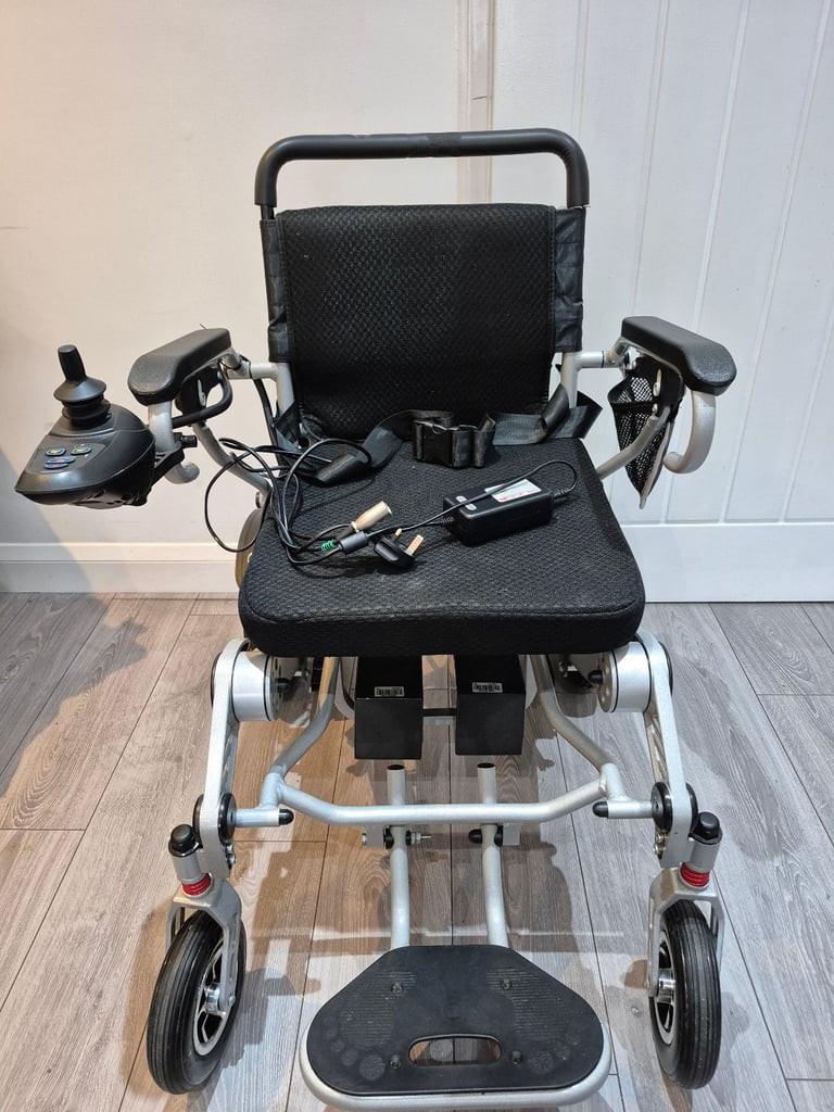 Mobility plus powered wheelchair in working order