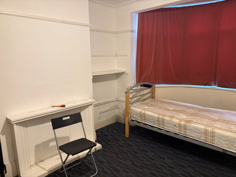 image for Double room to share 