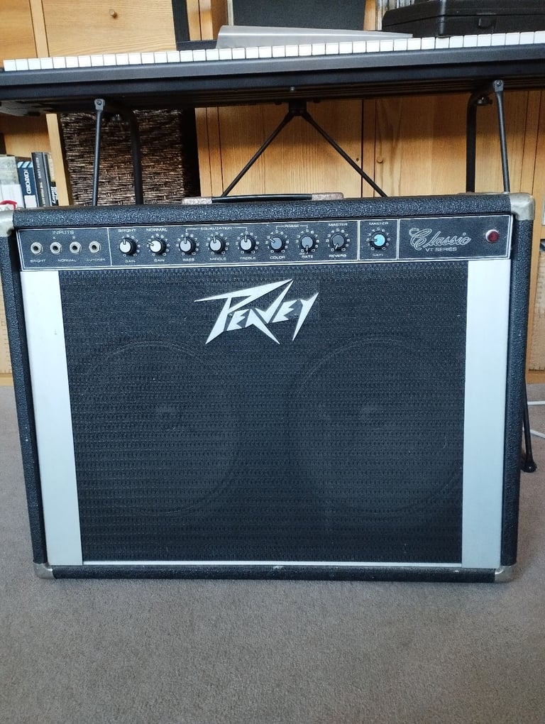 Peavey classic VT series 100 guitar amp