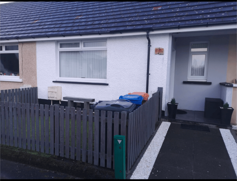 1 bedroom Mid terrace bungalow to rent £795pm